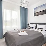 Apartahotel Symphony Baltica Towers By Ina Gdansk