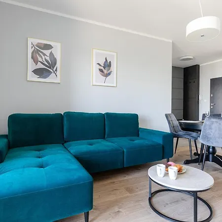 Symphony Baltica Towers By Ina Hotel apartamentowy 4*