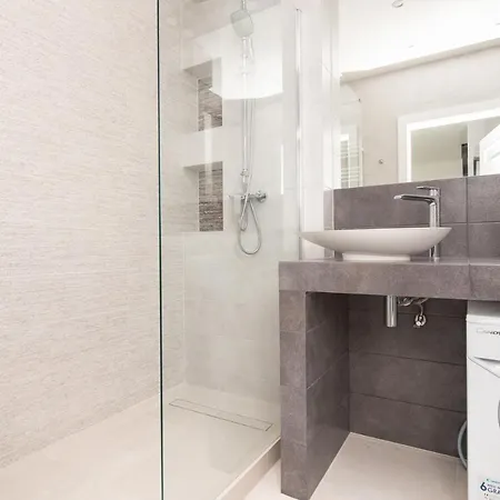 Symphony Baltica Towers By Ina 4*