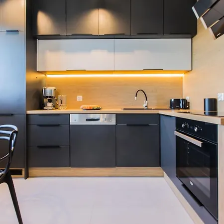 公寓式酒店 Baltica Towers By Symphony 格但斯克