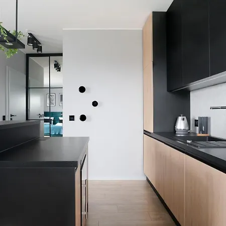 Baltica Towers By Symphony 公寓式酒店 格但斯克