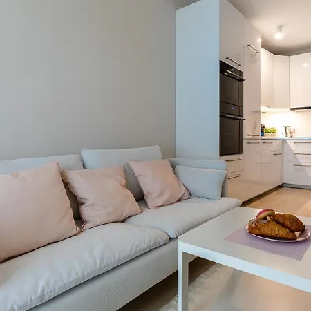Symphony Baltica Towers By Ina Hotel apartamentowy 4*