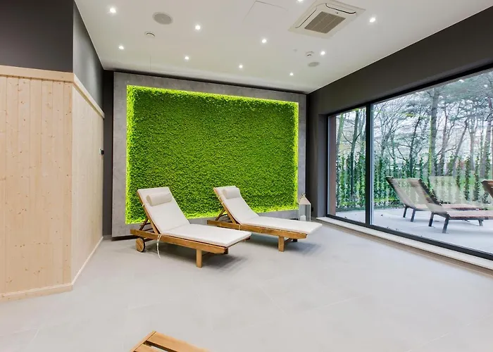 アパートホテル Baltica Towers By Symphony 4*