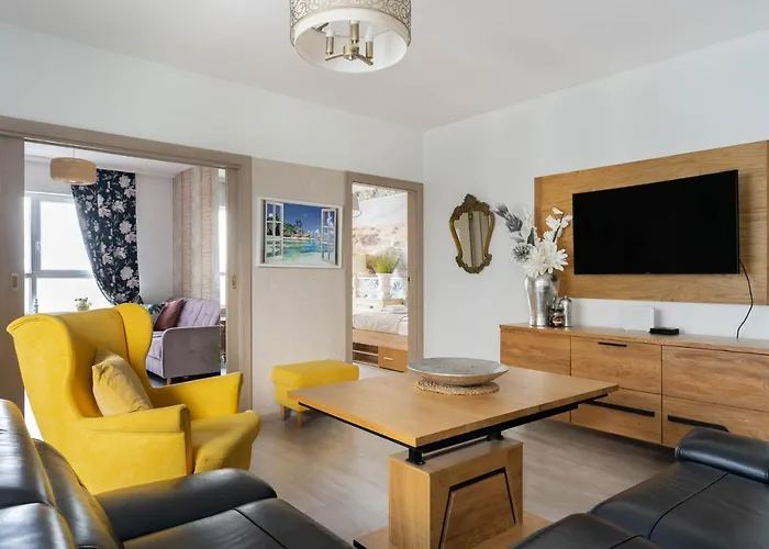 Baltica Towers By Symphony Aparthotel 4*